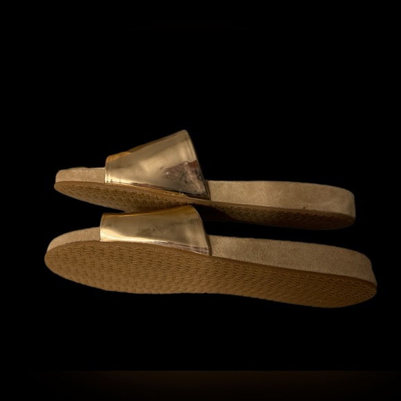 Michael Kors “Soft Pink” metallic slides- size 7M - Picture 8 of 11